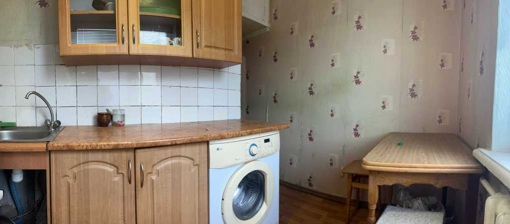 Продажа 2-комнатной квартиры 46 м², Салютная ул., 8