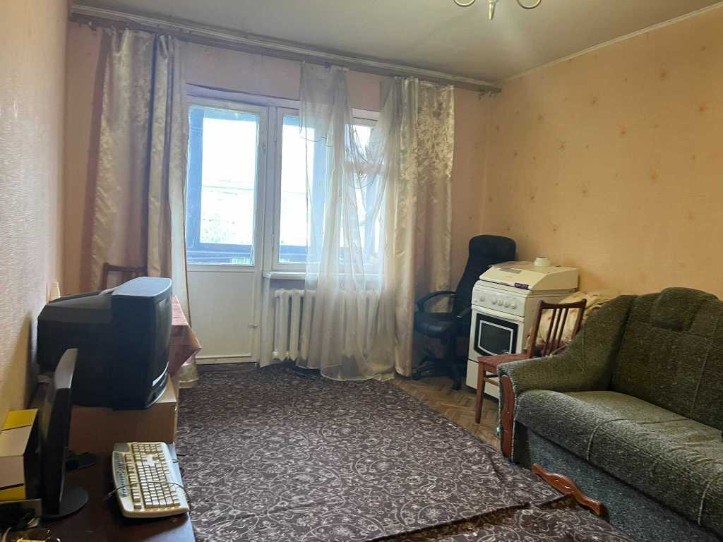 Продажа 2-комнатной квартиры 46 м², Салютная ул., 8