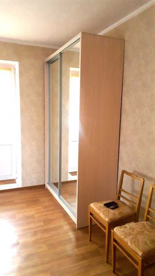 Оренда 1-кімнатної квартири 35 м², Петра Вершигори вул., 5