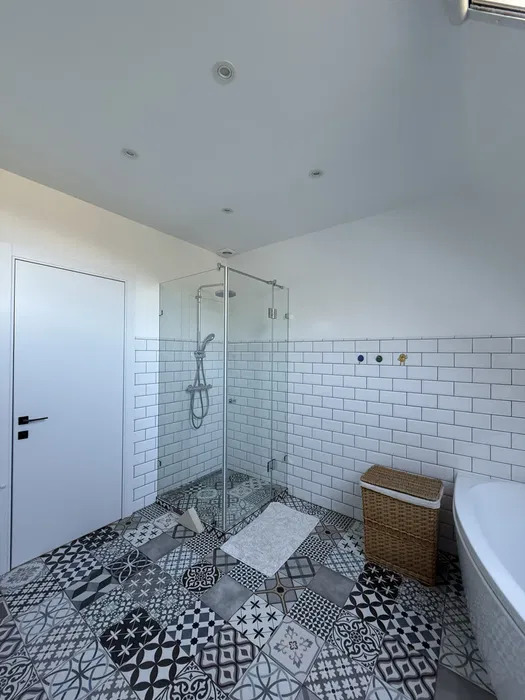 Оренда котеджу 210 м²