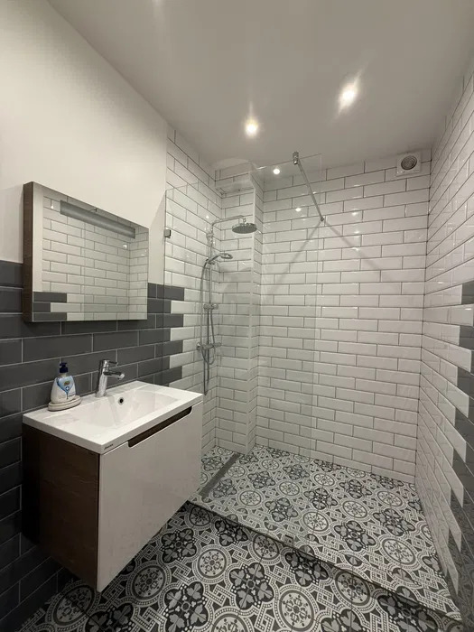Оренда котеджу 210 м²