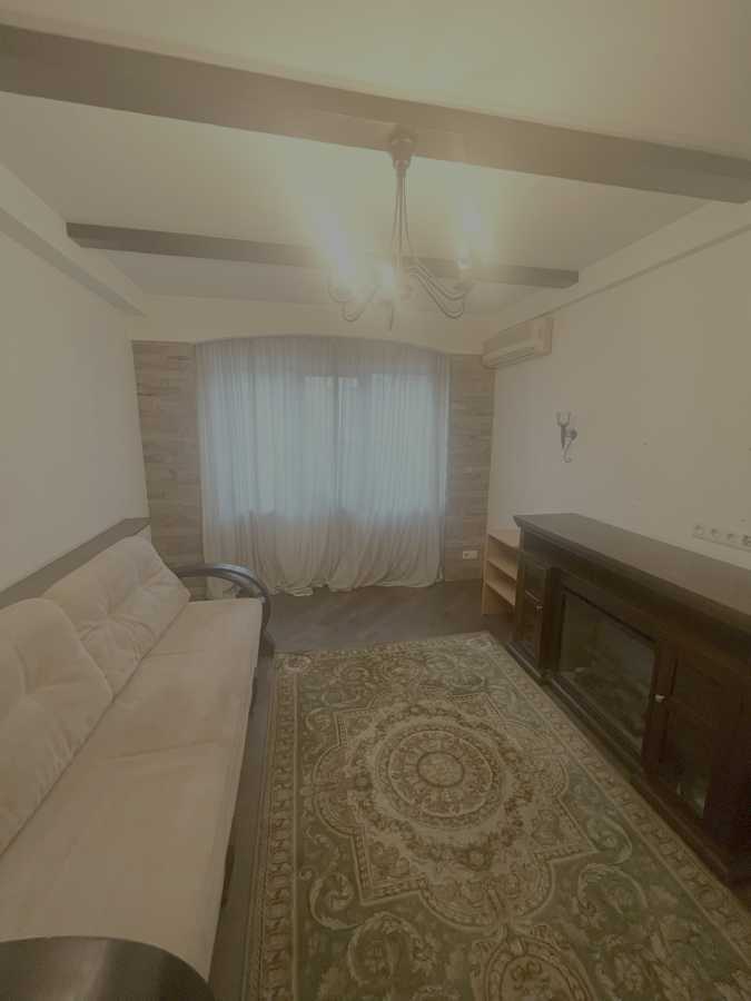 Продажа 2-комнатной квартиры 44 м², Дарницкий бул., 15