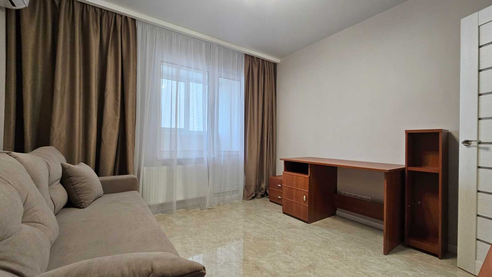 Аренда 2-комнатной квартиры 81 м², Балтийский пер., 1