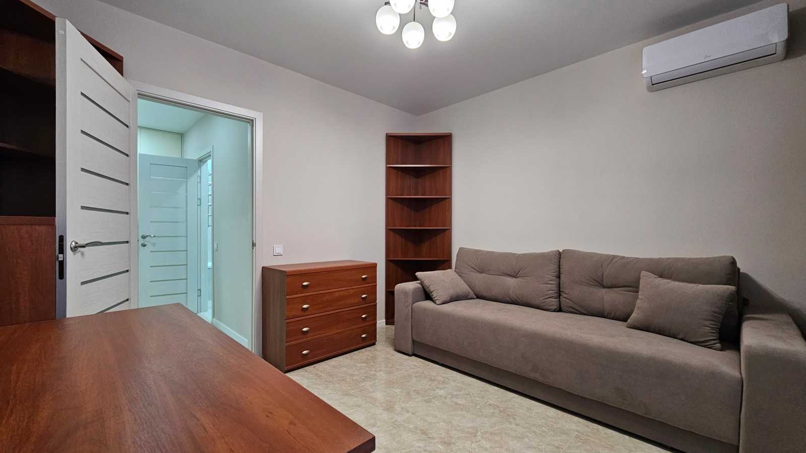 Аренда 2-комнатной квартиры 81 м², Балтийский пер., 1