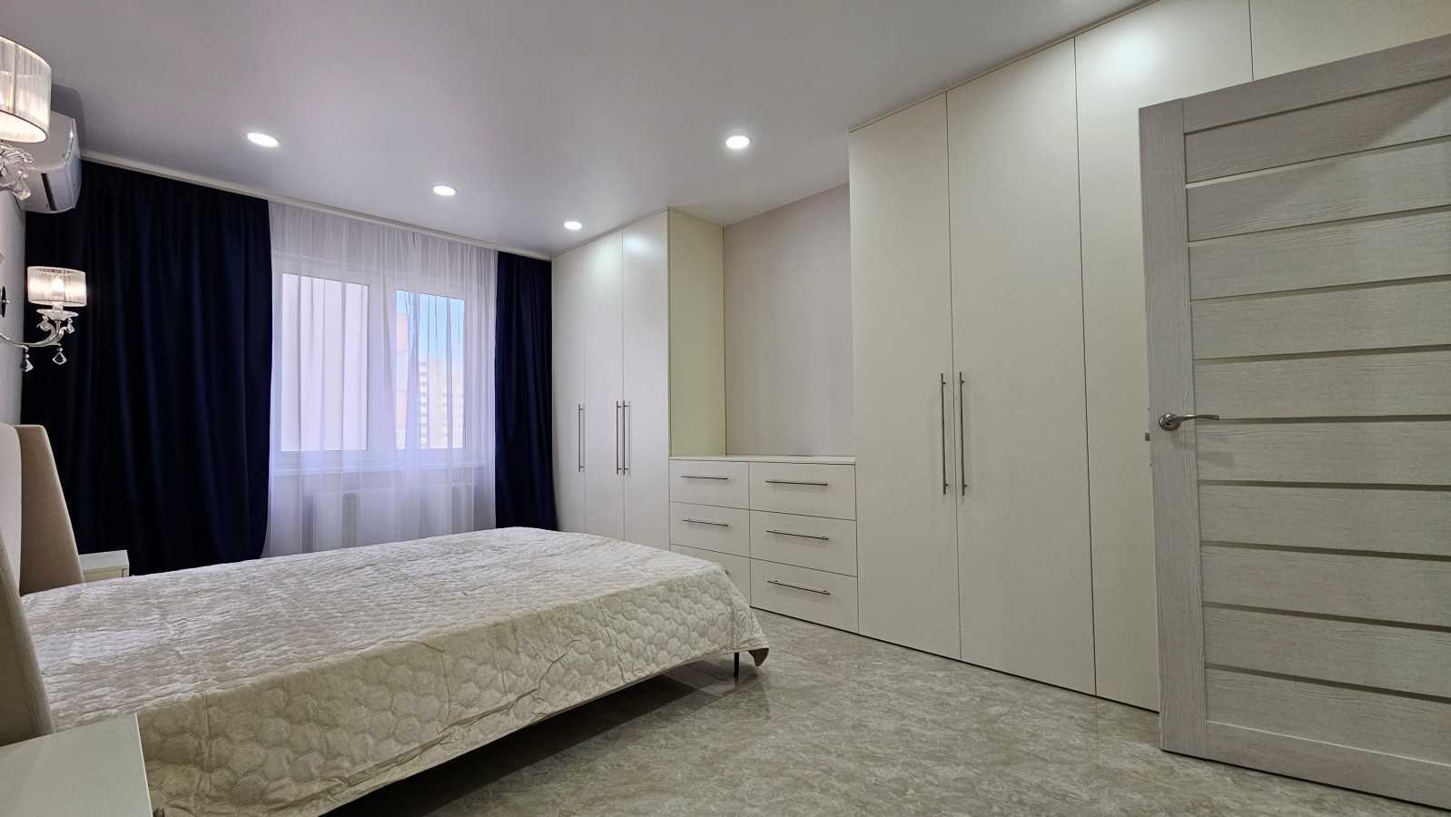 Аренда 2-комнатной квартиры 81 м², Балтийский пер., 1