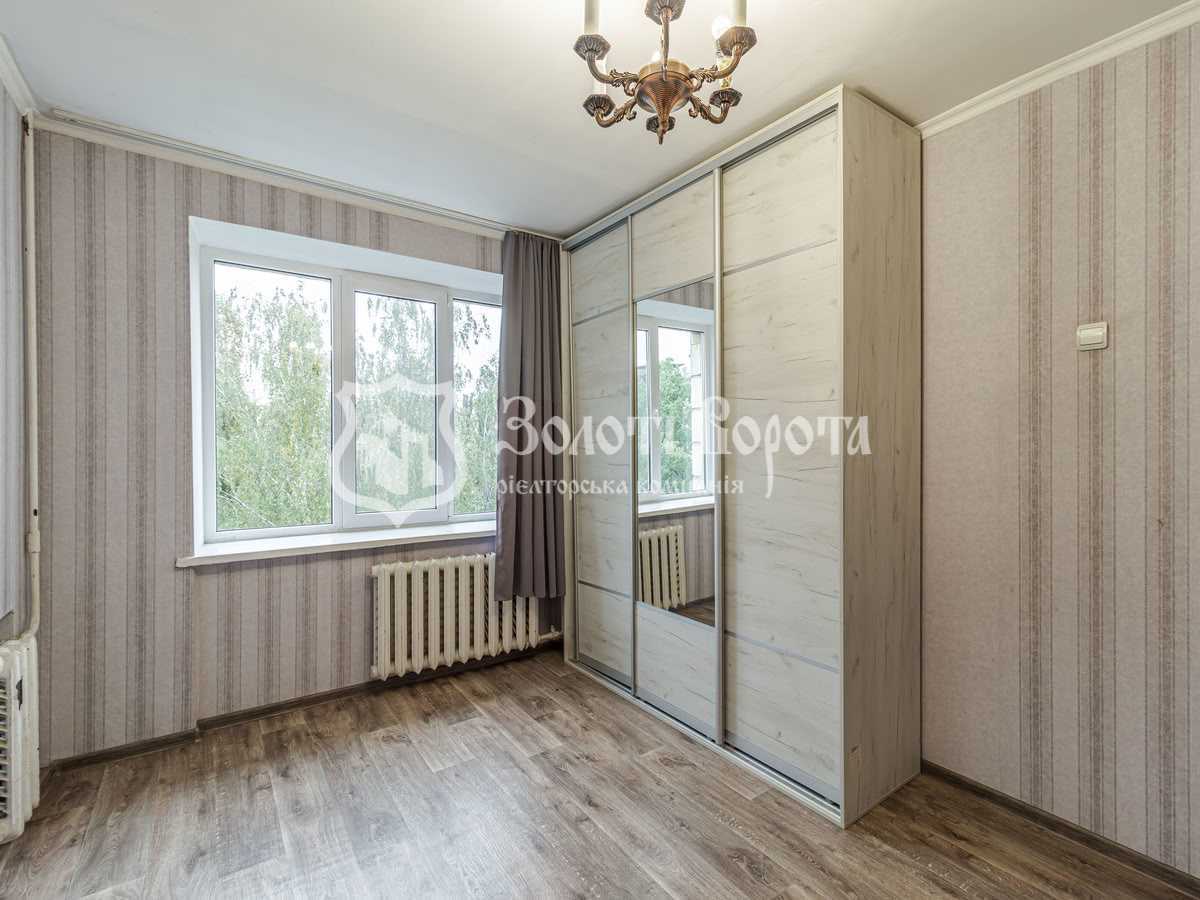 Продажа 1-комнатной квартиры 30 м², Зодчих ул., 32В