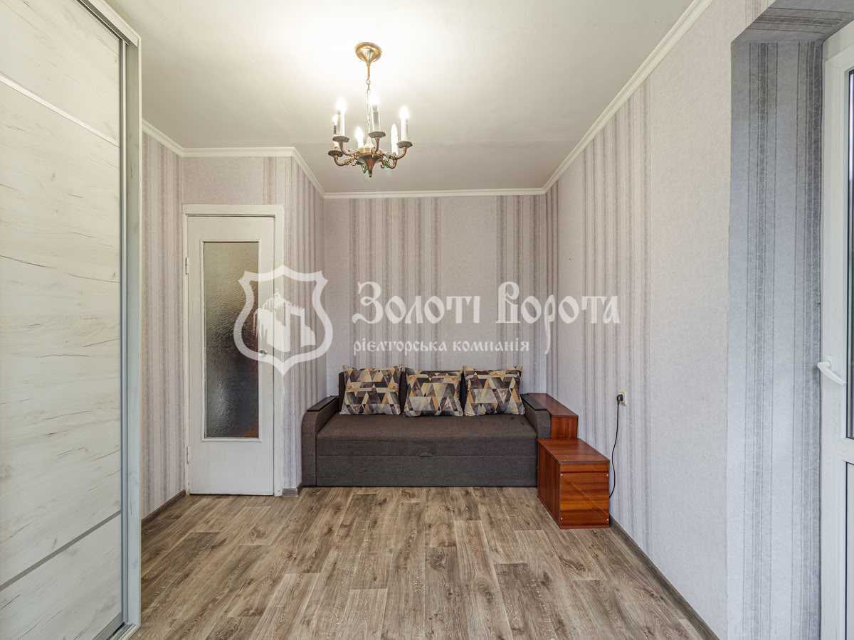 Продажа 1-комнатной квартиры 30 м², Зодчих ул., 32В
