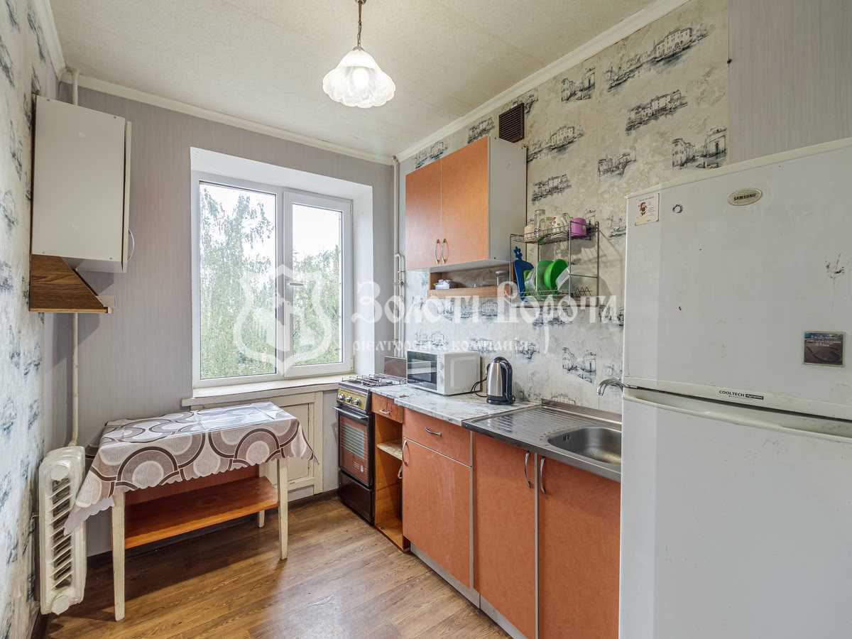 Продажа 1-комнатной квартиры 30 м², Зодчих ул., 32В