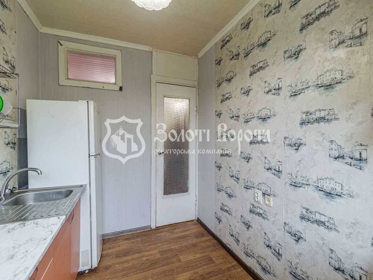 Продажа 1-комнатной квартиры 30 м², Зодчих ул., 32В