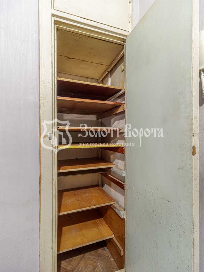 Продажа 1-комнатной квартиры 30 м², Зодчих ул., 32В