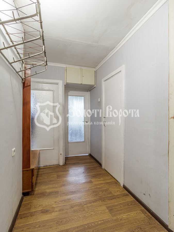 Продажа 1-комнатной квартиры 30 м², Зодчих ул., 32В