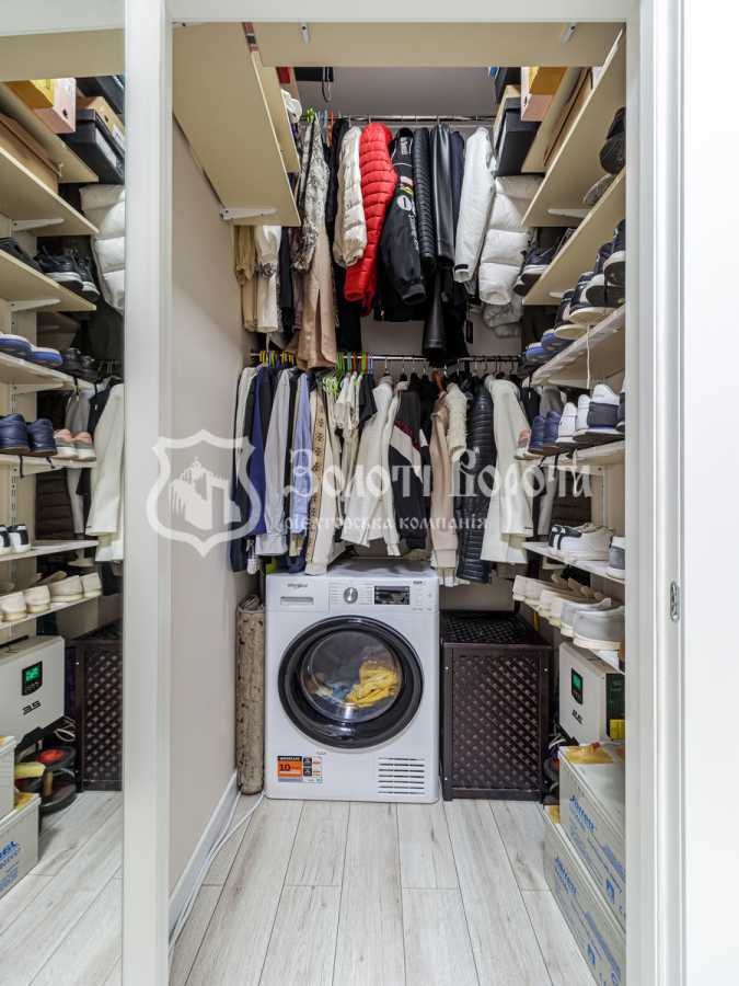 Продажа 1-комнатной квартиры 40.3 м², Василия Тютюнника ул., 53