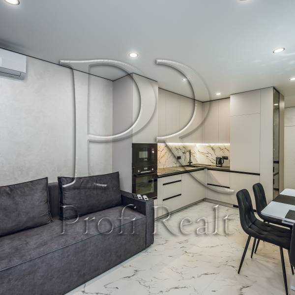 Продажа 2-комнатной квартиры 61 м², Родини Крістерів вулиця, 14В