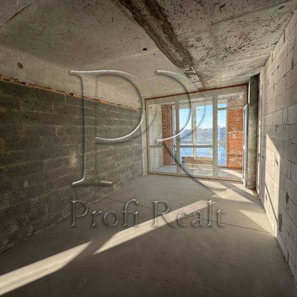 Продажа 2-комнатной квартиры 76 м², Днепровское шоссе, 15Д