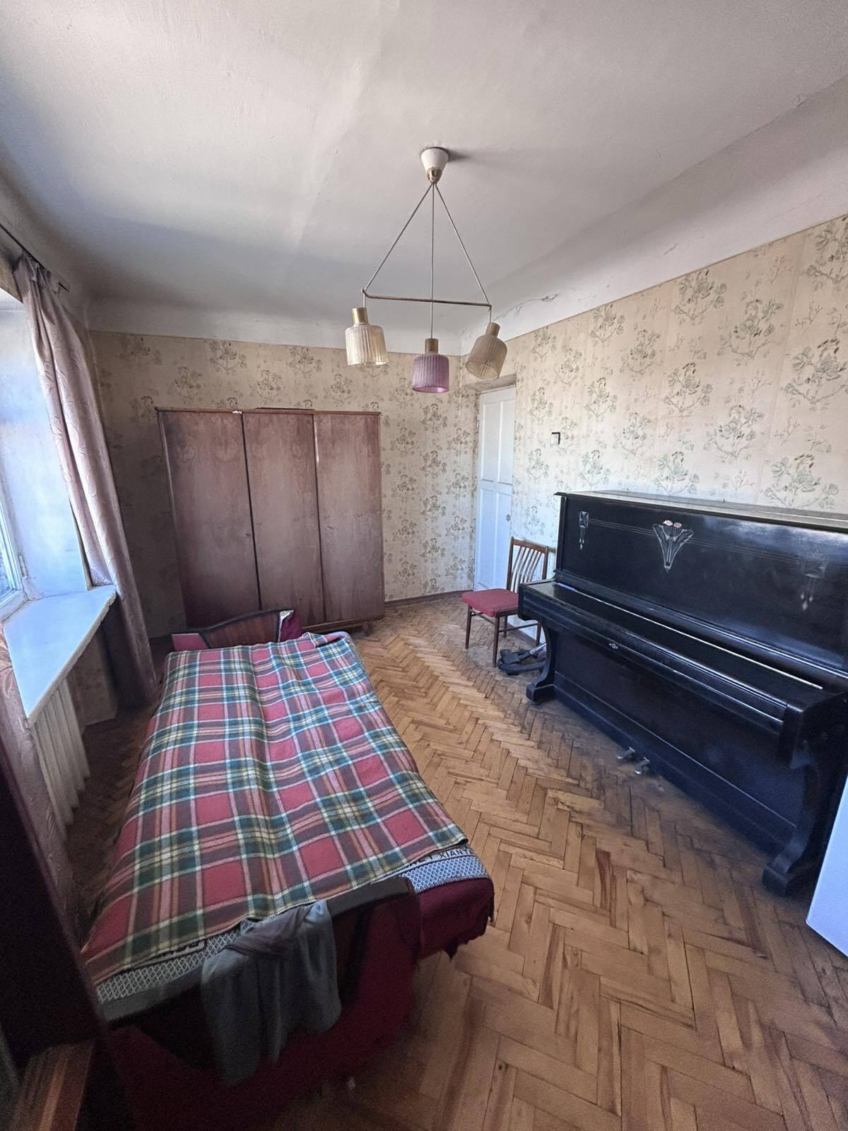 Продажа 3-комнатной квартиры 63.5 м², Игоревская ул., 2/6