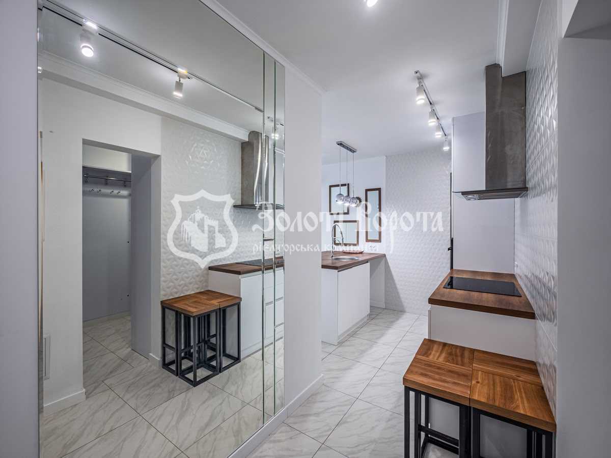 Продажа 2-комнатной квартиры 58.6 м², Доковская ул., 10к10