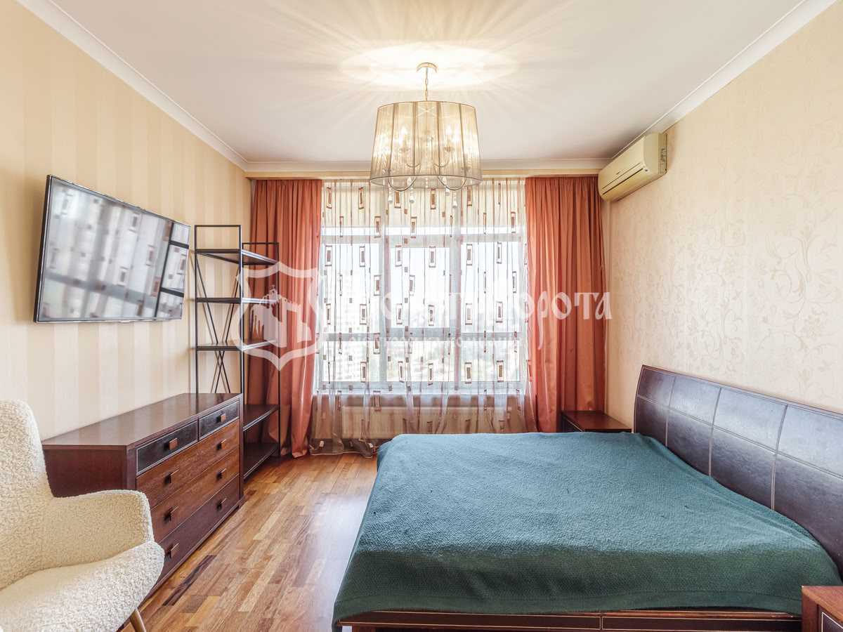 Продажа 2-комнатной квартиры 86.7 м², Валерия Лобановского просп., 4А