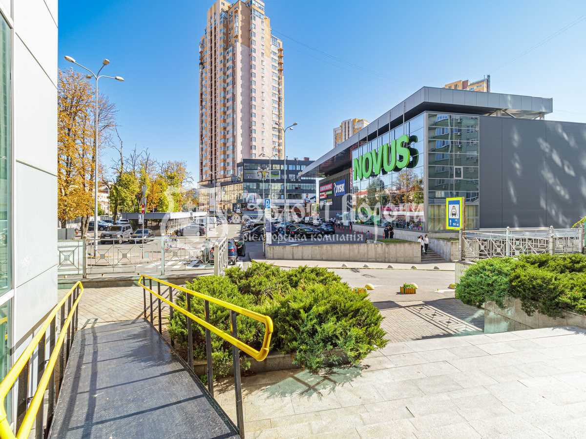 Продажа 2-комнатной квартиры 86.7 м², Валерия Лобановского просп., 4А