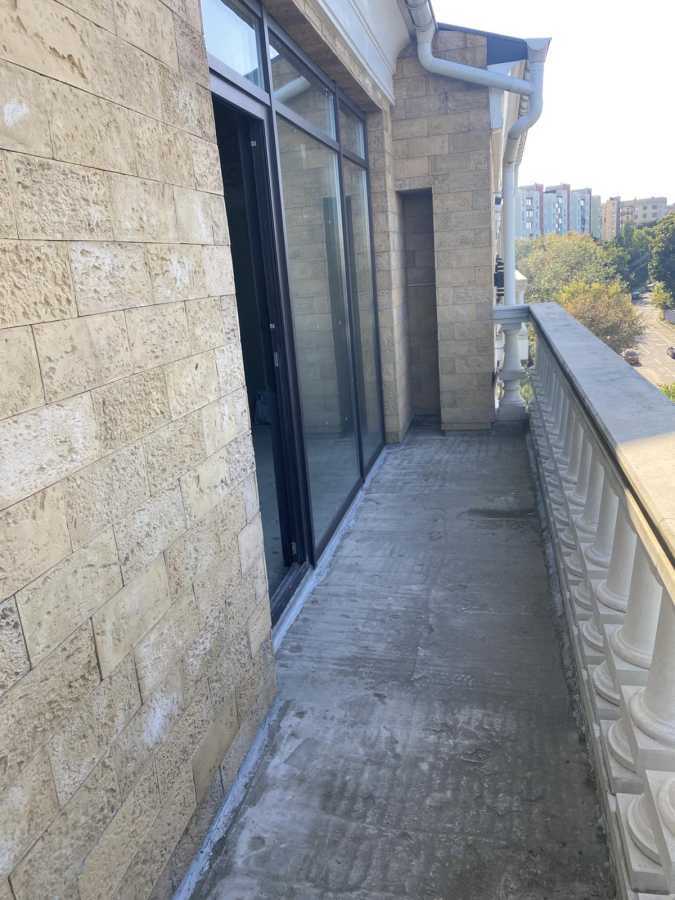 Продажа 3-комнатной квартиры 288 м², Лукянівський, 2А