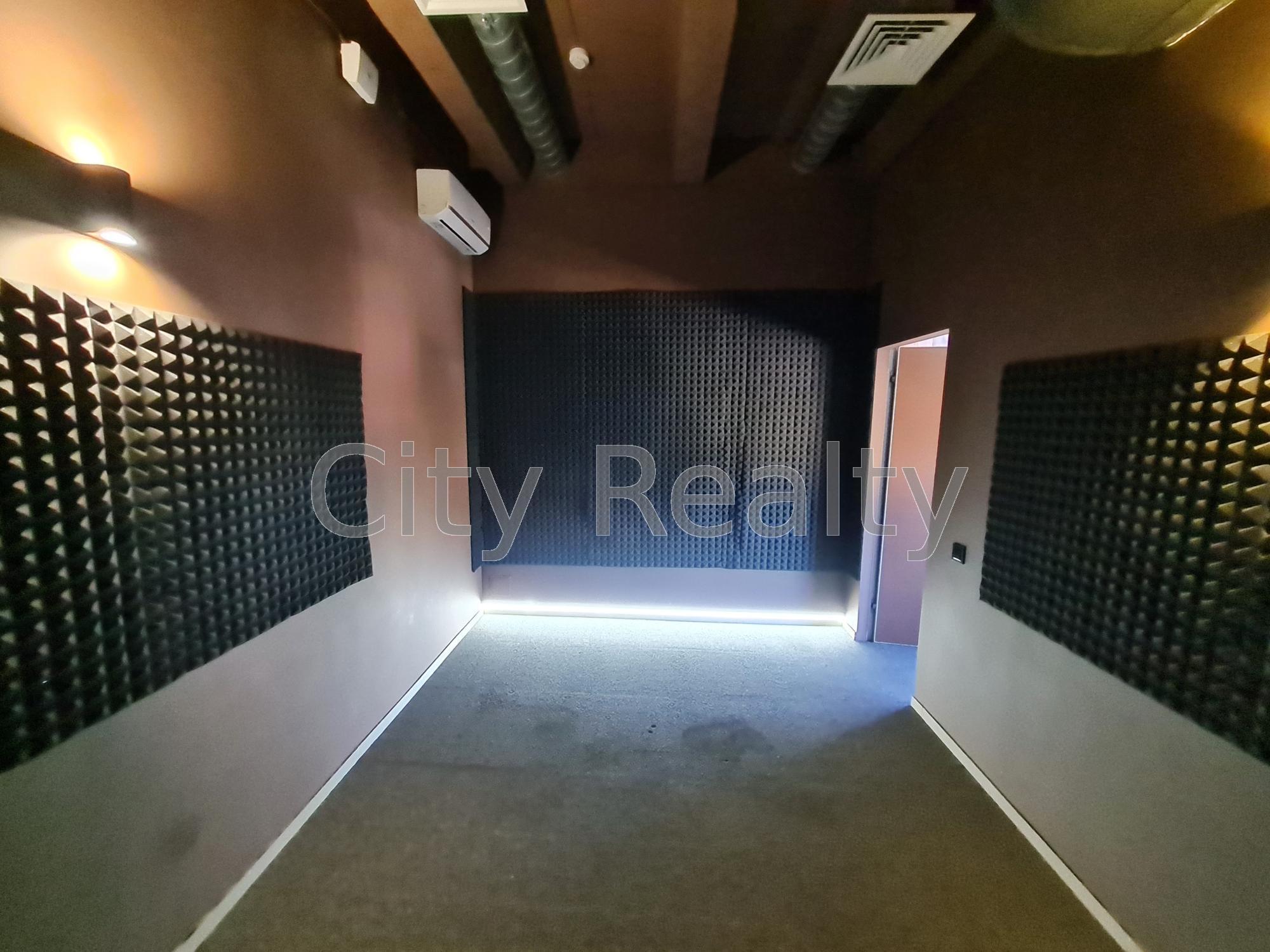 Аренда офиса 237 м², Верхний Вал ул., 2А