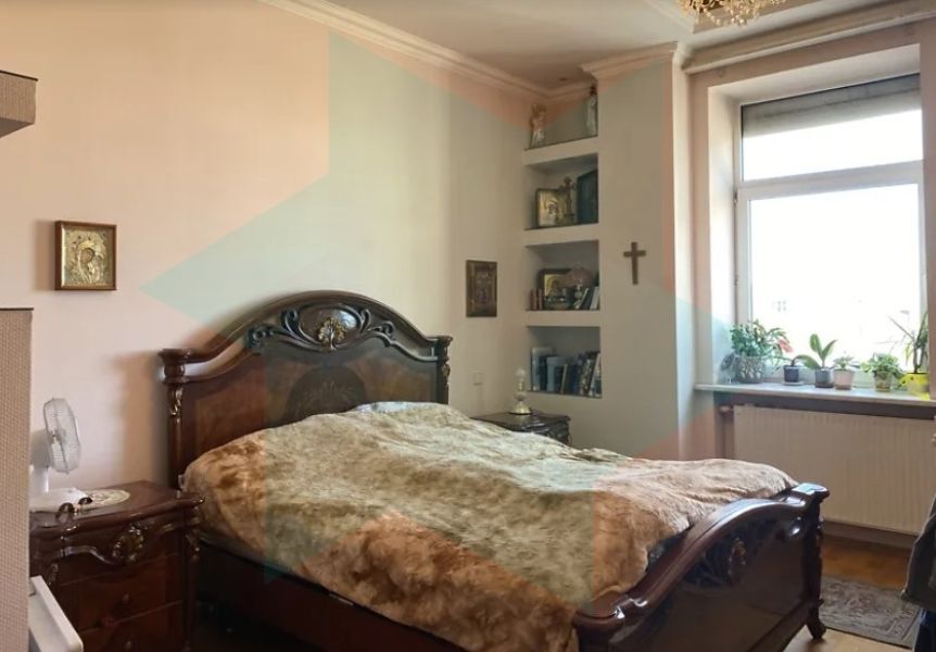 Продажа 3-комнатной квартиры 131 м², Староказацкая ул., 51