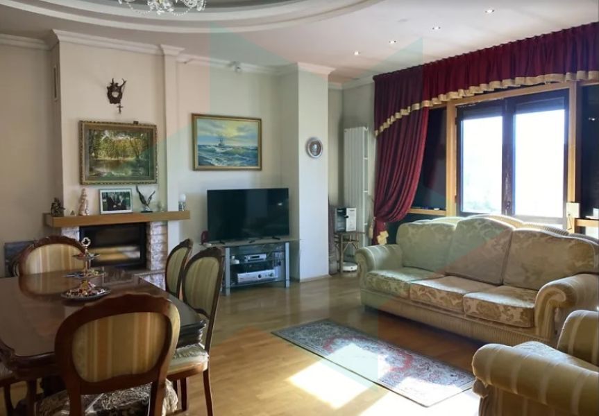 Продажа 3-комнатной квартиры 131 м², Староказацкая ул., 51