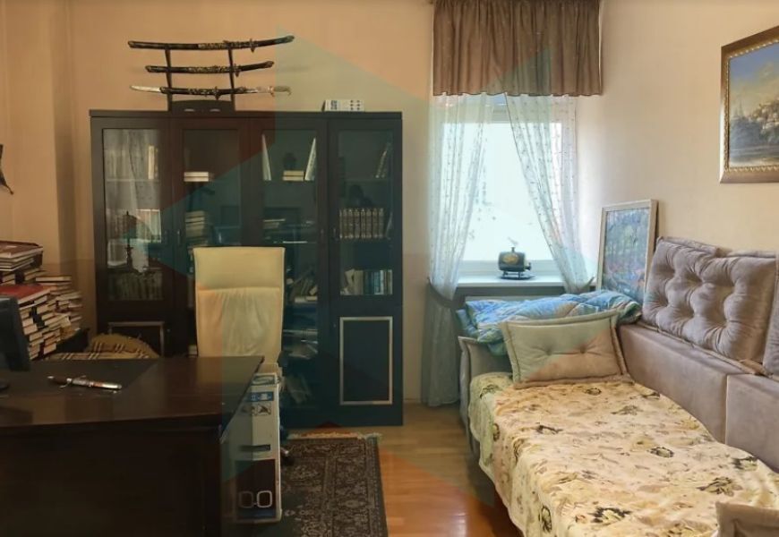 Продажа 3-комнатной квартиры 131 м², Староказацкая ул., 51