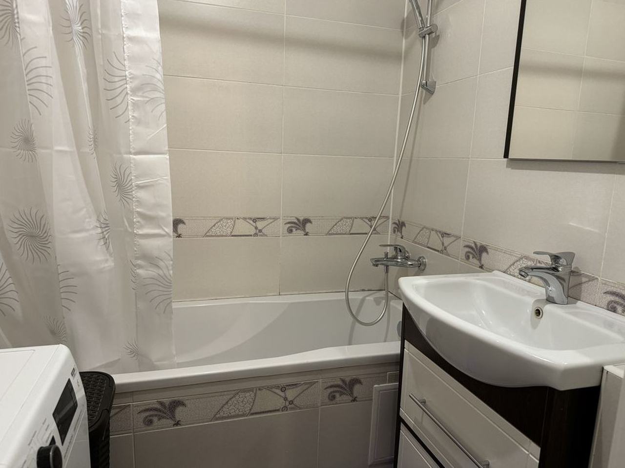 Продажа 2-комнатной квартиры 60 м², Шолохова ул., 35