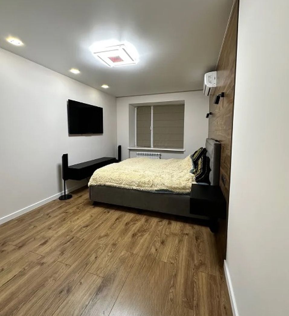 Продажа 2-комнатной квартиры 68 м²