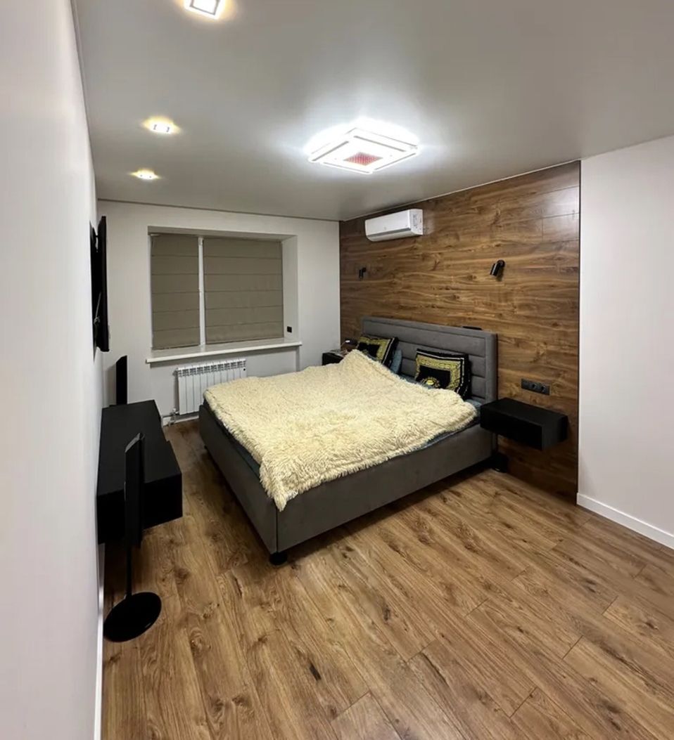 Продажа 2-комнатной квартиры 68 м²