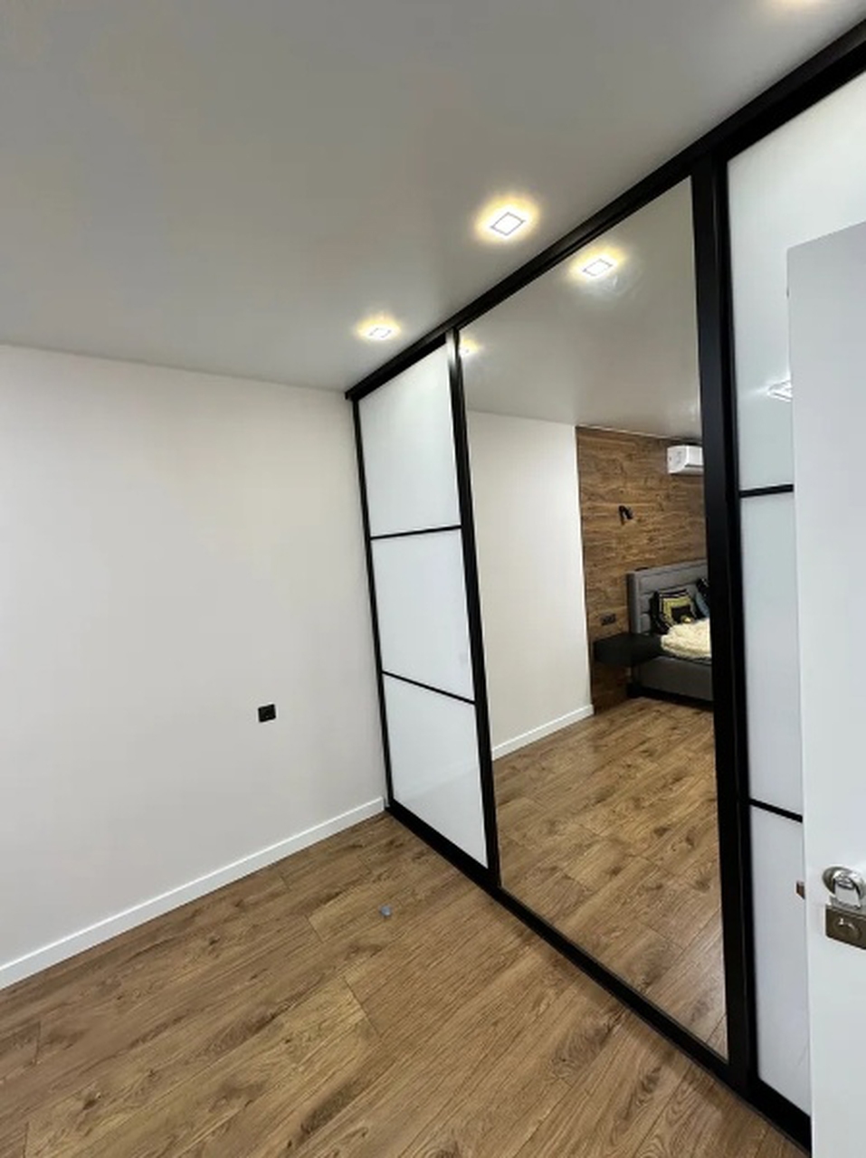Продажа 2-комнатной квартиры 68 м²