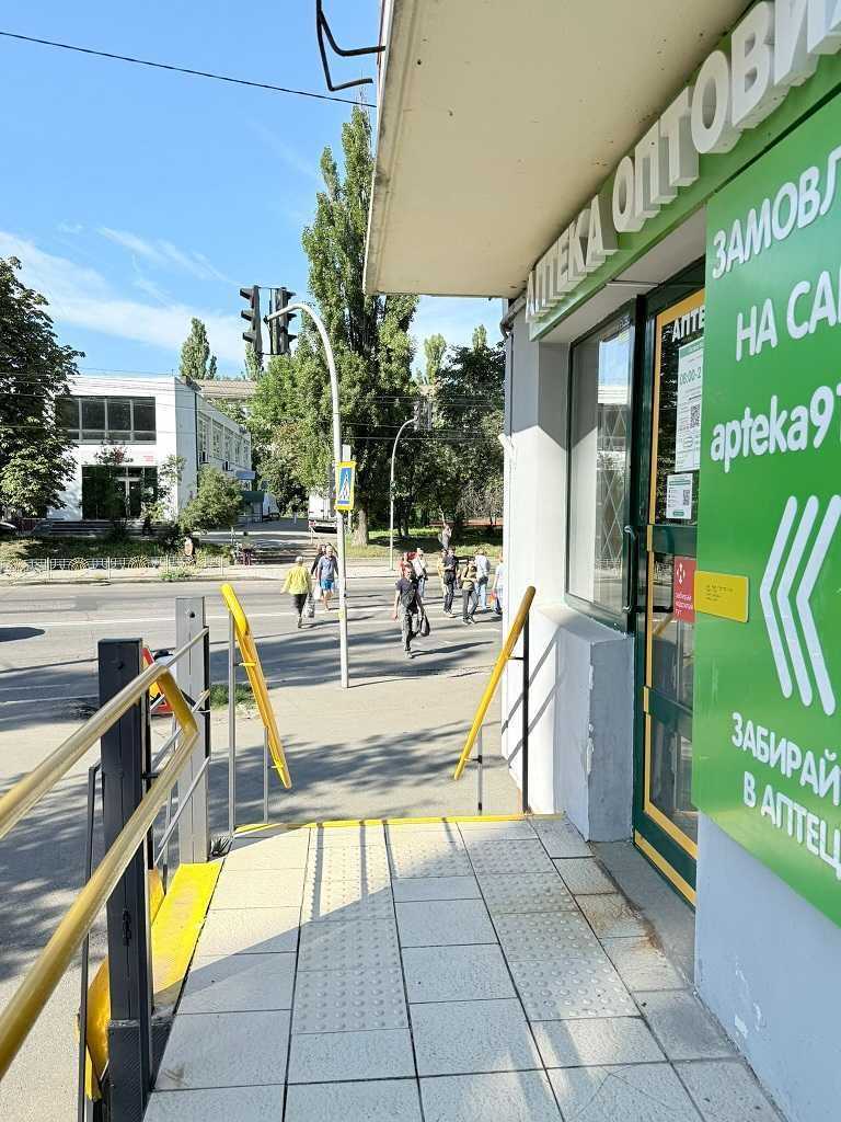 Аренда другого торгового помещения 55 м², Соломенская ул., 36