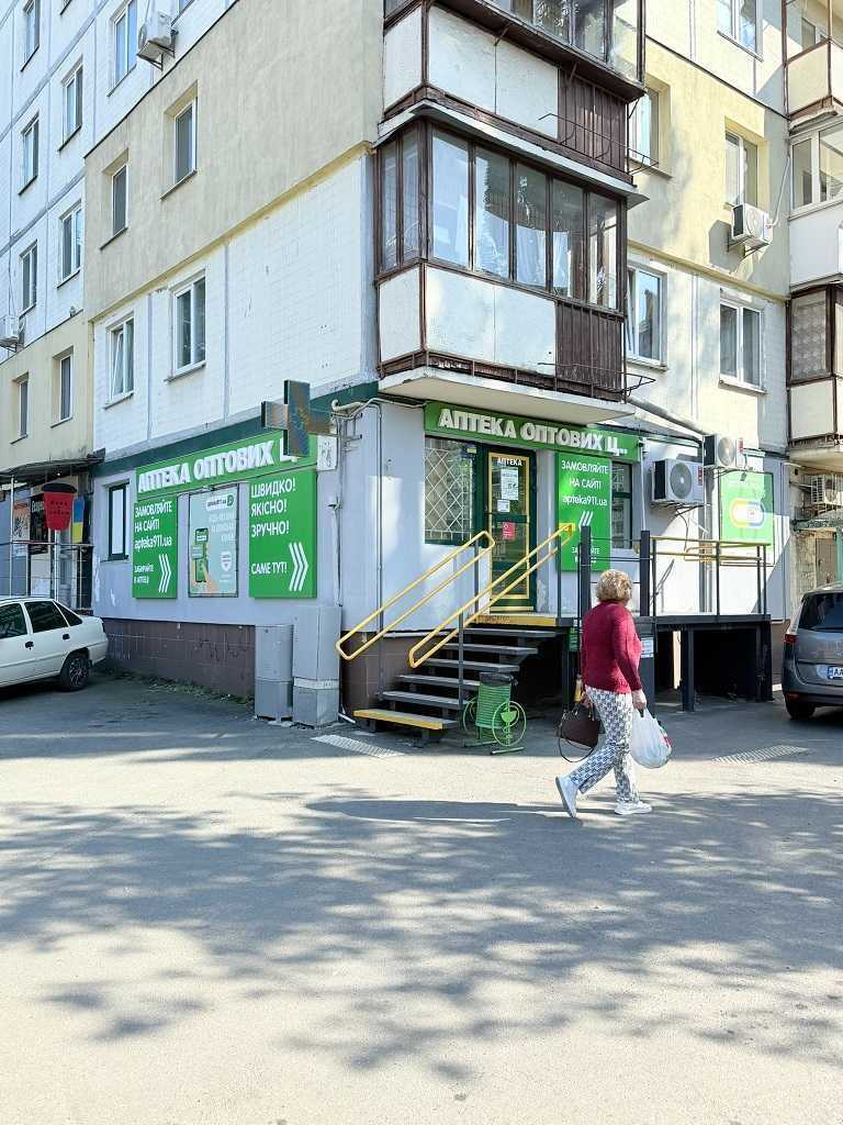 Аренда другого торгового помещения 55 м², Соломенская ул., 36