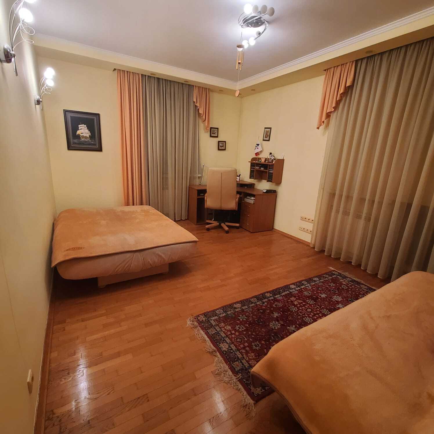 Продажа 3-комнатной квартиры 138 м², Ковальский пер., 13А