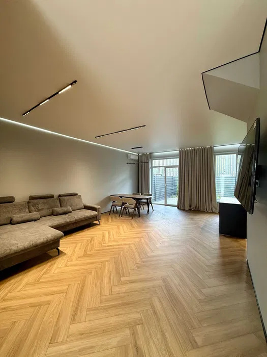 Аренда дуплекса 135 м², Осокорская ул.
