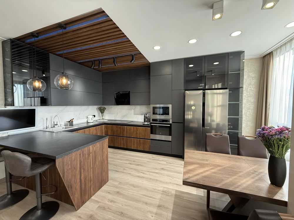 Продажа 3-комнатной квартиры 90 м², Соломенская ул., 20в