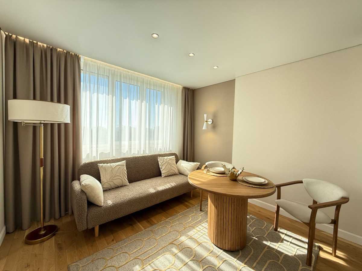 Продажа 1-комнатной квартиры 52 м², Михаила Максимовича ул., 32А