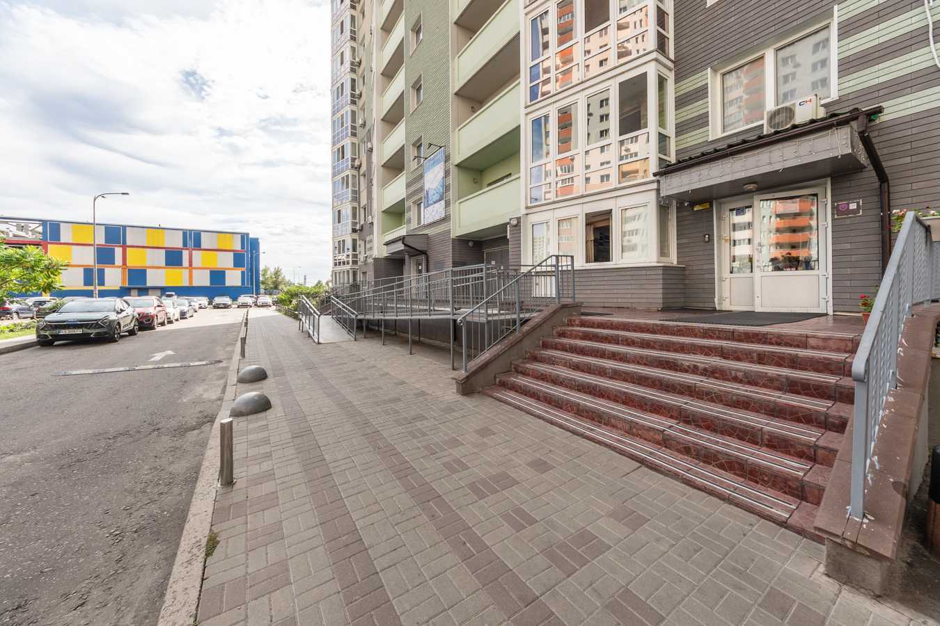 Продажа 2-комнатной квартиры 54 м², Софії Русової, 7