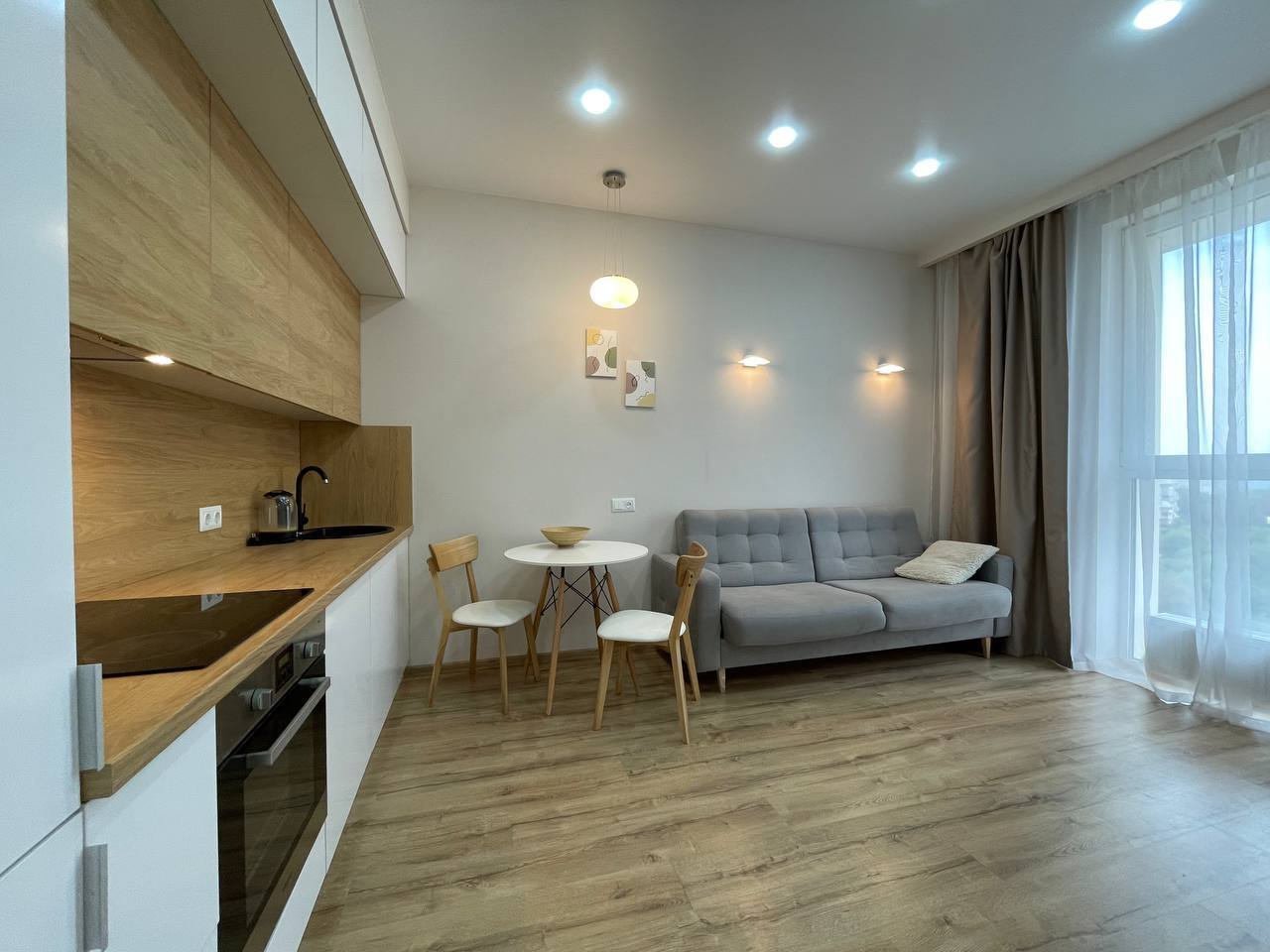 Аренда 2-комнатной квартиры 41 м², Звездный бул., 1А