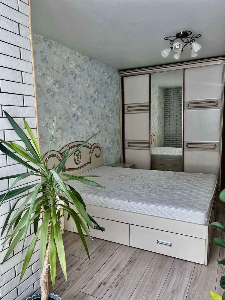 Аренда 2-комнатной квартиры 67.5 м², Жулянская ул., 2, 2б