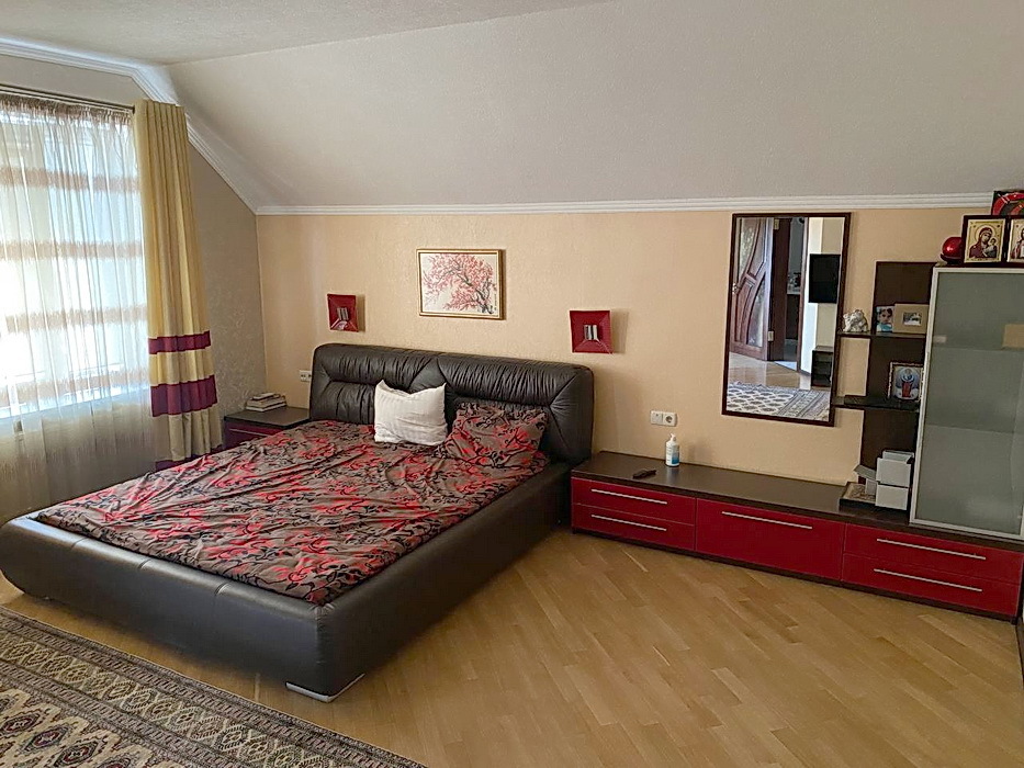 Аренда дома 450 м²