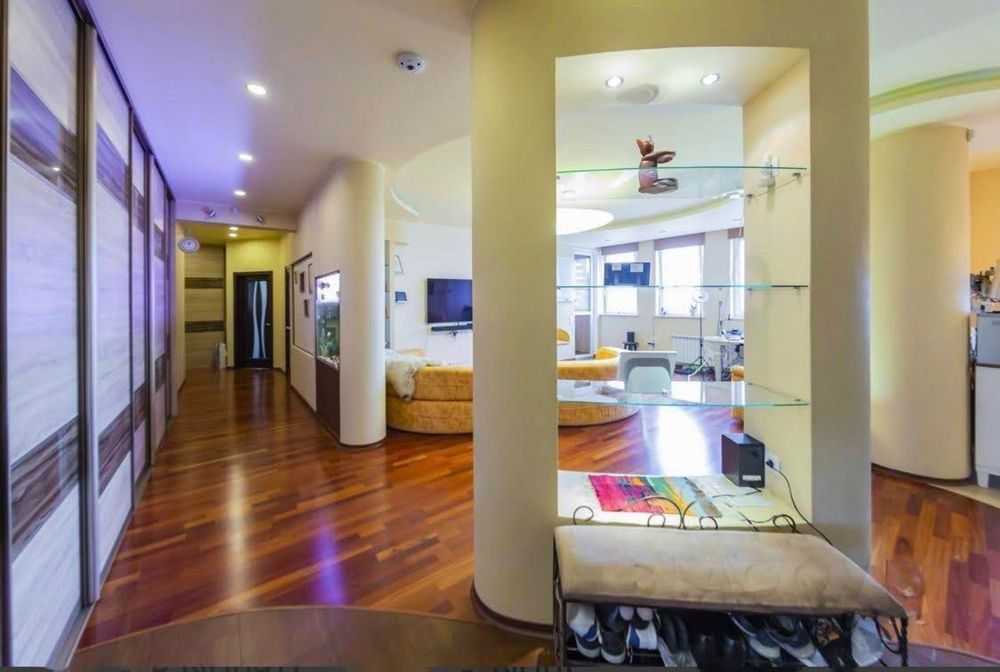 Аренда 3-комнатной квартиры 127 м², Дружбы Народов бул., 14-16