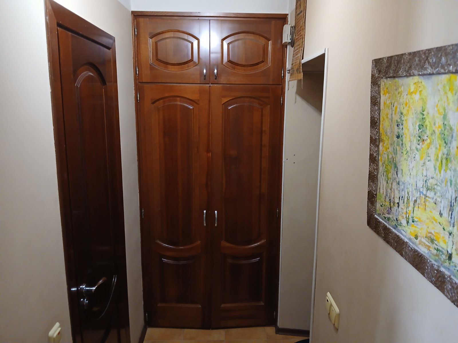 Продажа 2-комнатной квартиры 46 м², Владимира Сикевича ул.
