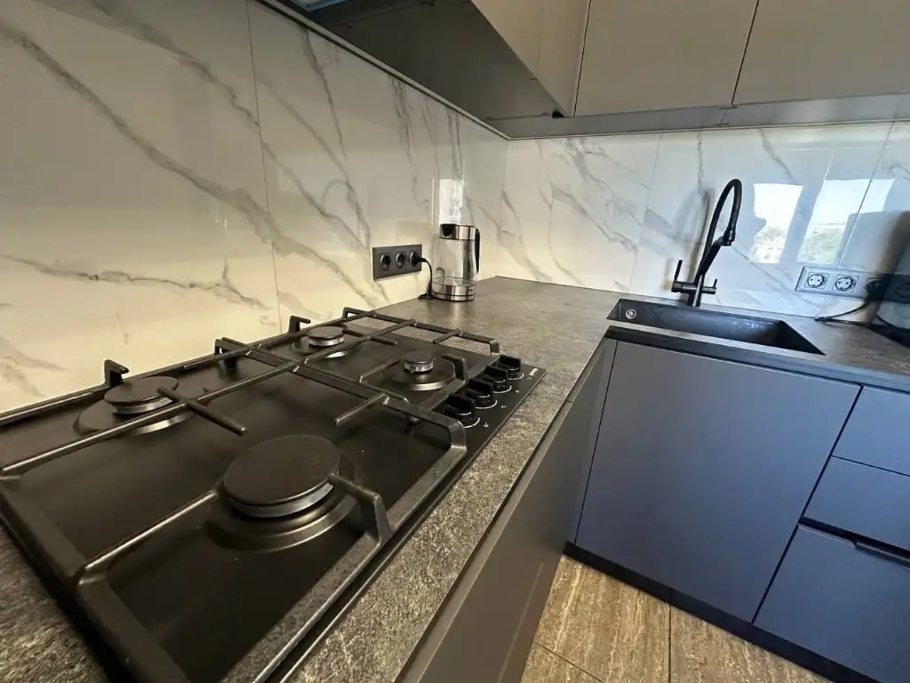 Продажа 3-комнатной квартиры 80 м², Писаржевского ул., 3
