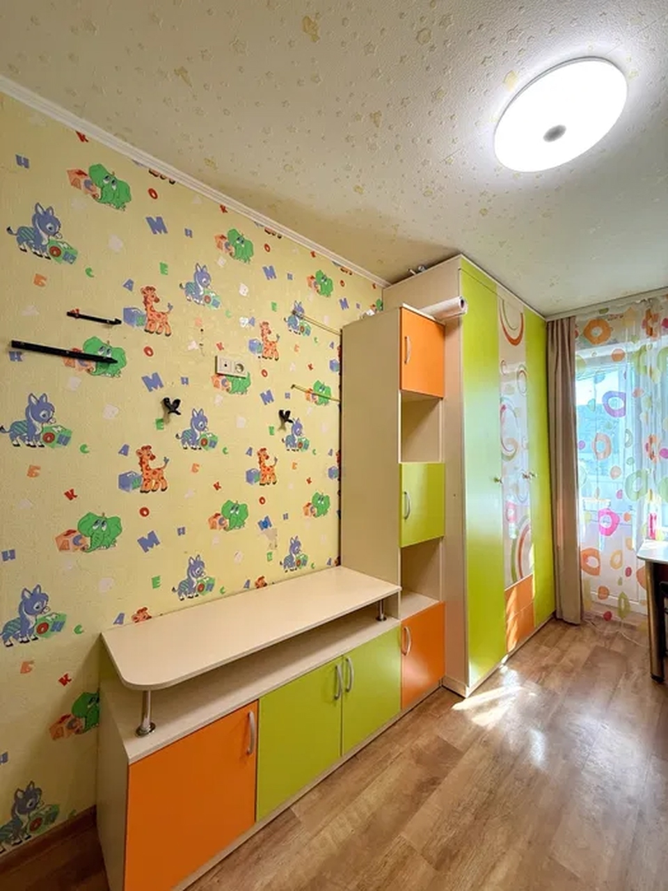 Продажа 3-комнатной квартиры 64 м², Слобожанский просп., 81