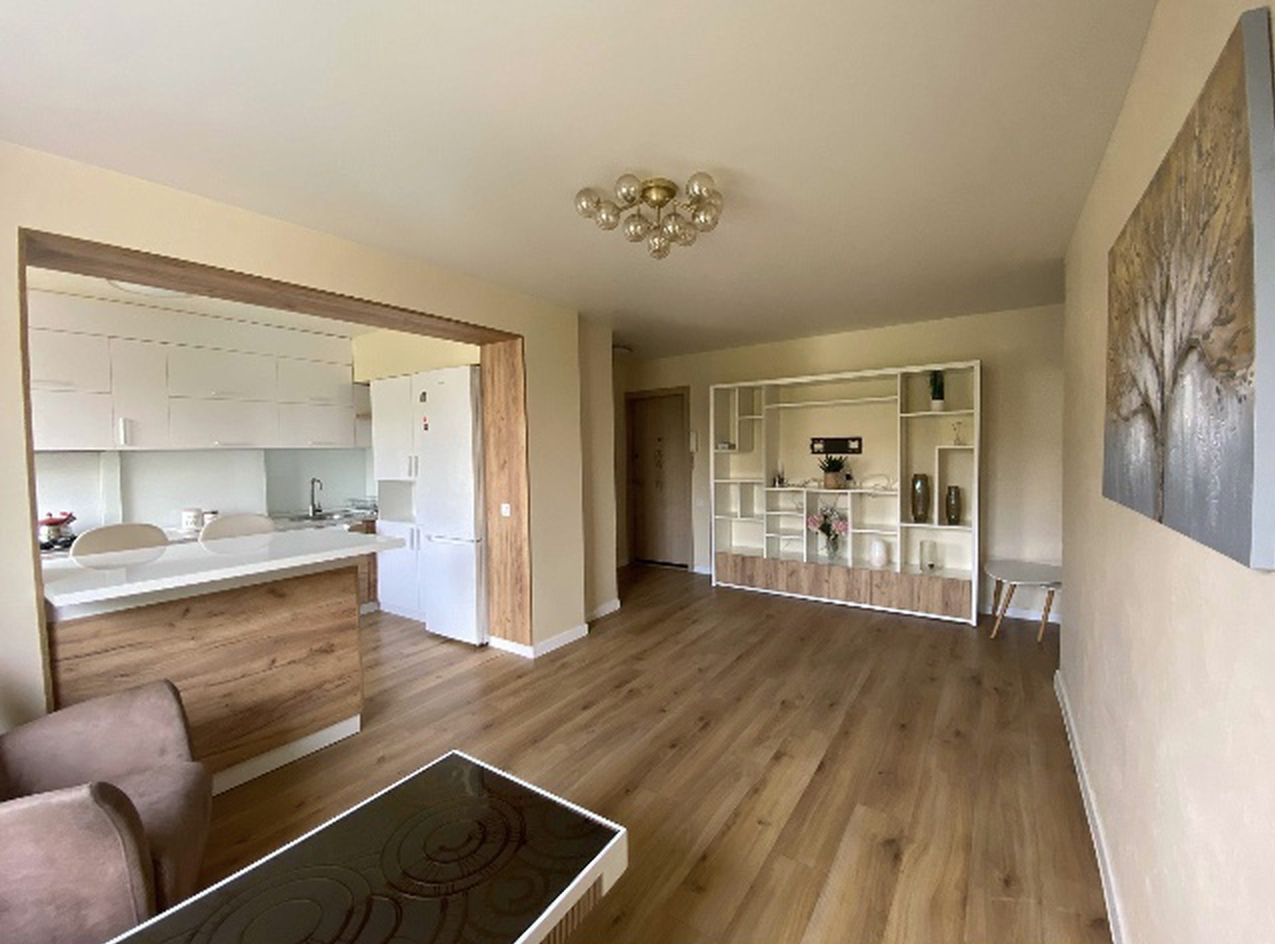 Продажа 3-комнатной квартиры 62 м², Маршала Малиновского ул., 20