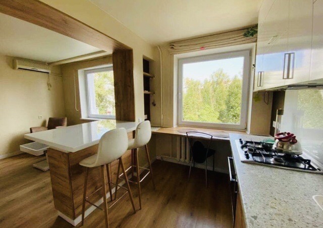 Продажа 3-комнатной квартиры 62 м², Маршала Малиновского ул., 20