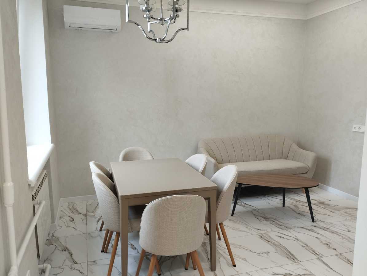 Оренда 3-кімнатної квартири 70 м², Уманська вул., 47