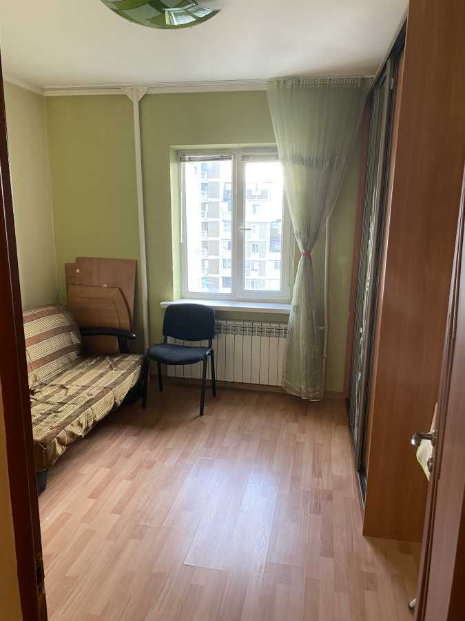 Продажа 3-комнатной квартиры 84 м², Анны Ахматовой ул., 6