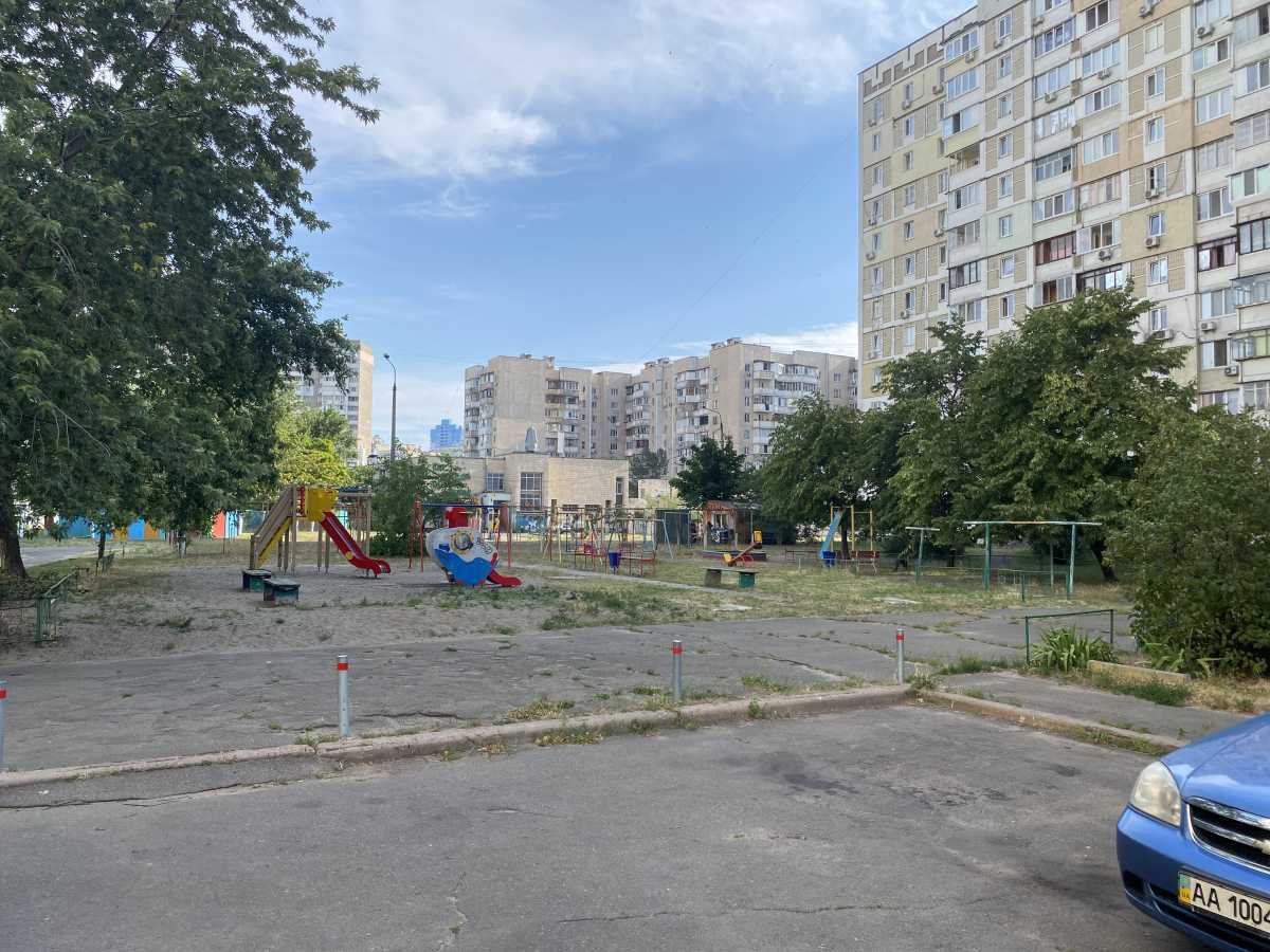 Продажа 3-комнатной квартиры 84 м², Анны Ахматовой ул., 6